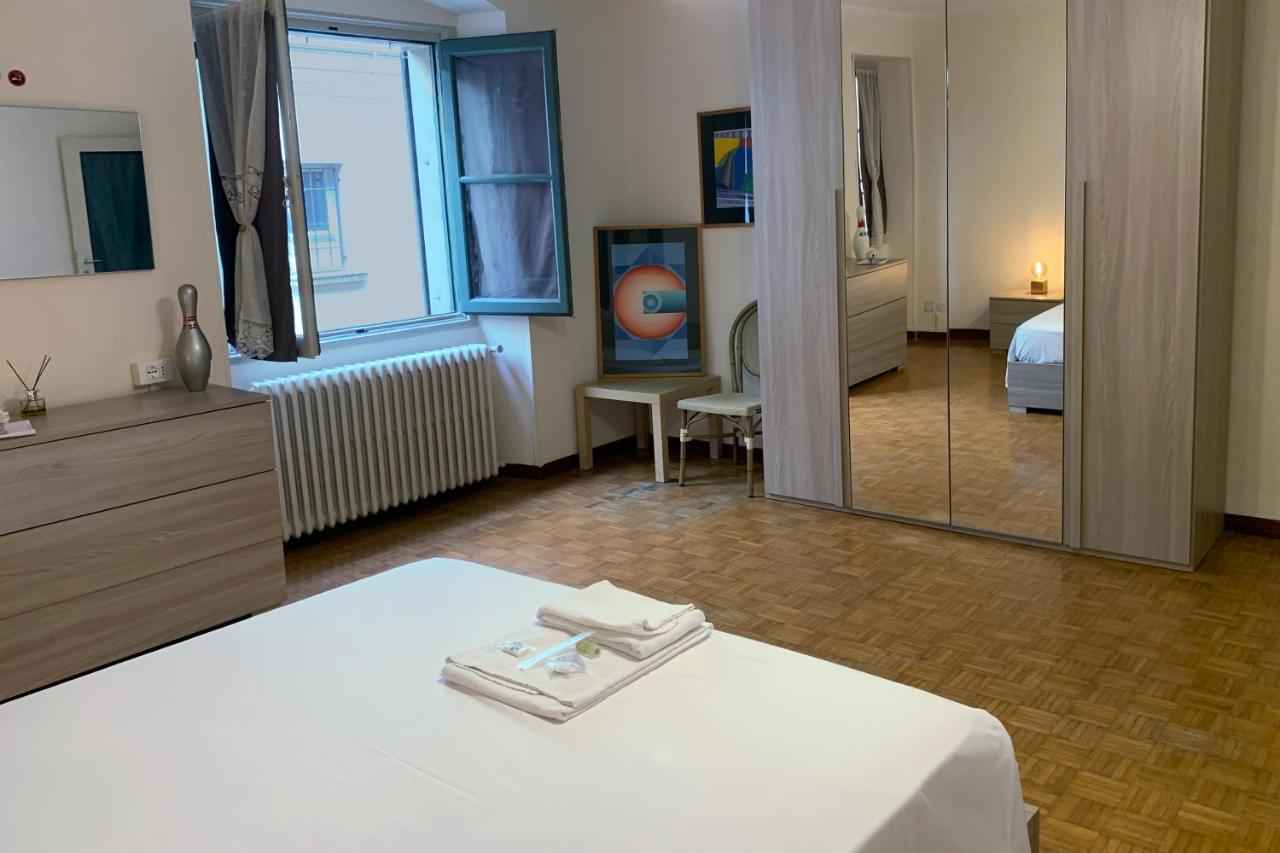 Hotel Fiordiluna, Nel Cuore Di Brescia Esterno foto