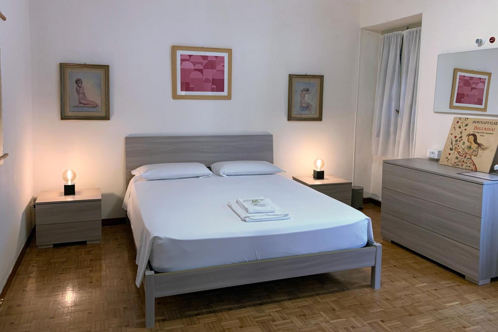 Hotel Fiordiluna, Nel Cuore Di Brescia Esterno foto